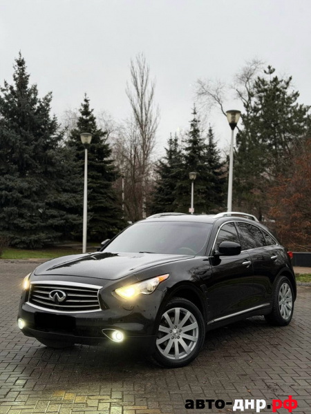Infiniti