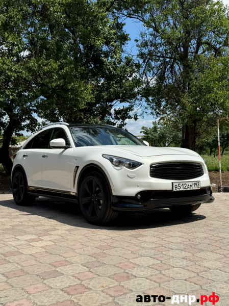 Infiniti
